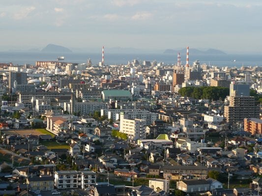 展望台より望む