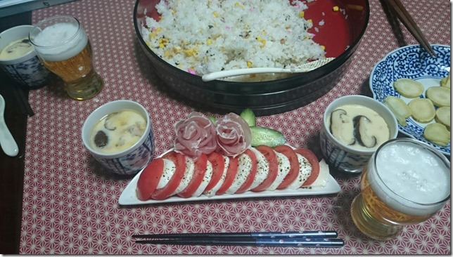 ひな祭りの夕食 ひな祭りの夕食